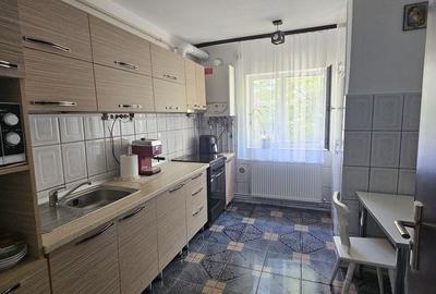 Apartament cu 2 camere decomandat în Sud
