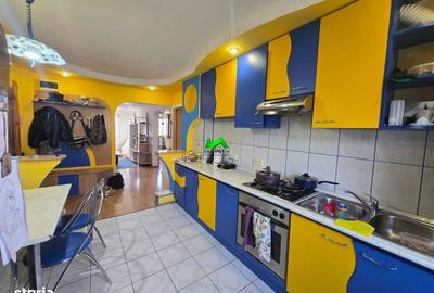 Apartament cu 3 camere decomandat în Ștrand - 1