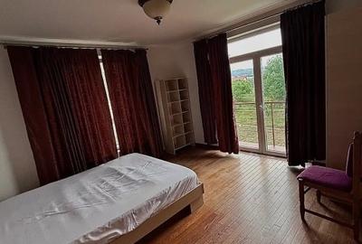 Casă cu 5 camere cu Canalizare în Florești - 4