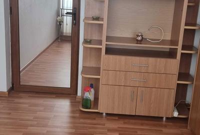 Apartament cu 3 camere semidecomandat în Exterior Vest - 4