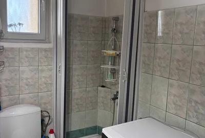 Apartament cu 3 camere semidecomandat în Ultracentral