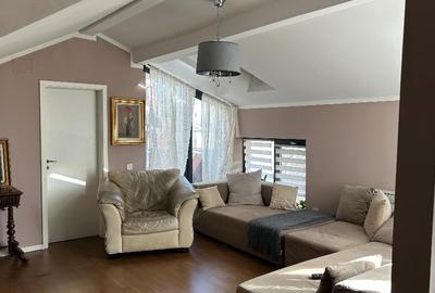 Apartament cu 4 camere semidecomandat în Unirii - 8