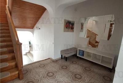 Casă cu 7 camere cu Teren 1000 Mp în Balotești - 7