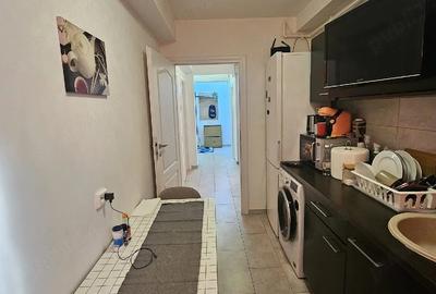 Apartament cu 2 camere decomandat în Fundeni