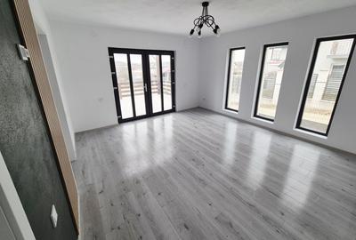 Casă cu 4 camere în Bascov - 1
