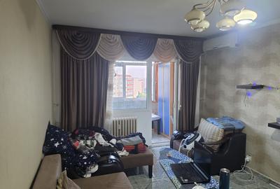 Apartament cu 3 camere decomandat în Alexandru Obregia - 2