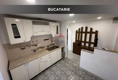 Apartament cu 2 camere decomandat, mobilat în Republicii
