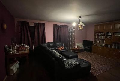 Casă cu 5 camere cu Teren 581 Mp în Brestei - 2