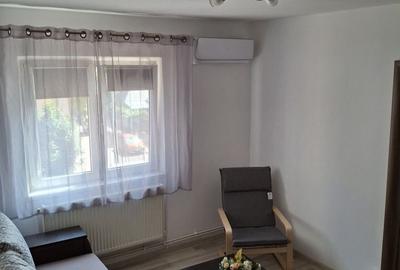 Apartament cu 2 camere semidecomandat în Central - 1