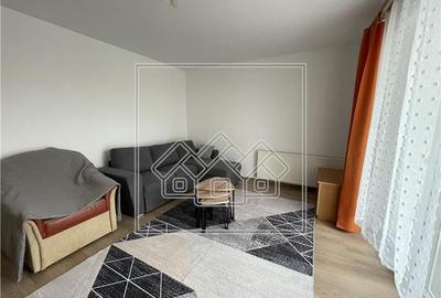 Apartament cu 2 camere nedecomandat, mobilat în Lazaret