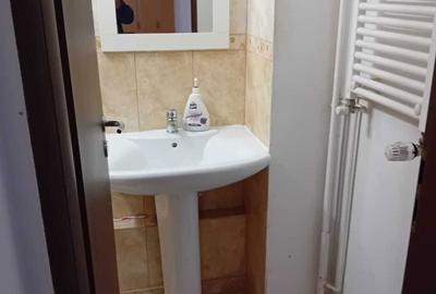 Apartament cu 3 camere decomandat în Alba Iulia - 2