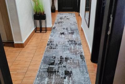 Apartament cu 3 camere decomandat în Vest