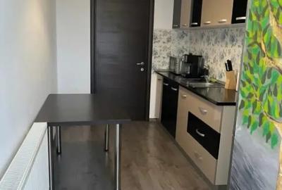 Apartament cu 2 camere decomandat în Tomis Plus