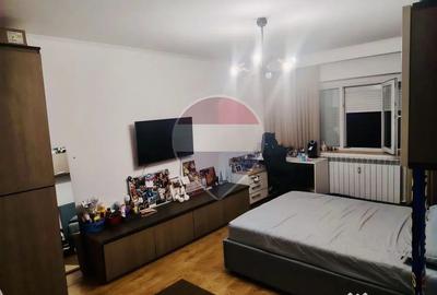 Apartament cu 3 camere decomandat în Dragoș Vodă