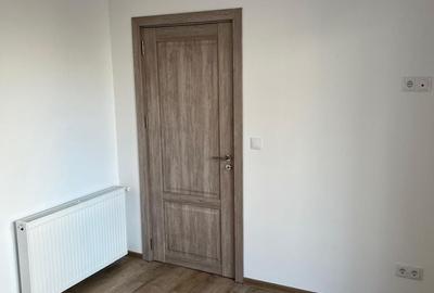 Apartament cu 3 camere în Central - 1