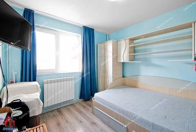 Apartament cu 2 camere decomandat în Micro 19