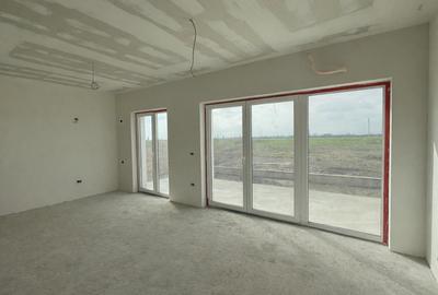 Apartament cu 3 camere decomandat în Torontalului - 10