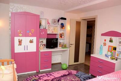 Casă cu 4 camere cu Teren 500 Mp în Micro 17