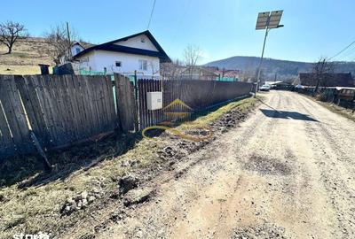 Teren de 2880 mp, în Mărgineni - 2