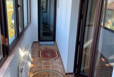 Apartament cu 3 camere decomandat în Predeal - 3