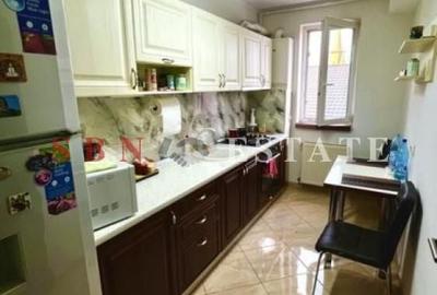 Apartament cu 3 camere decomandat în Dobroești