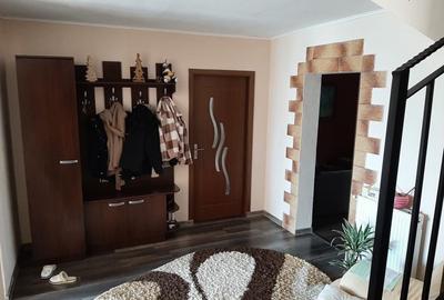 Casă cu 4 camere în Vladimirescu - 2