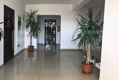 Spațiu comercial, de 36 mp, în Central - 7