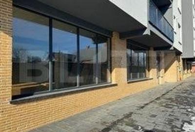 Spațiu comercial, de 71 mp, în Central