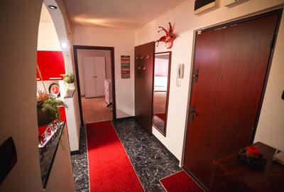Apartament cu 2 camere decomandat în Mircea cel Bătrân