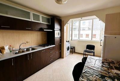 Apartament cu 2 camere decomandat în Calea Dumbrăvii