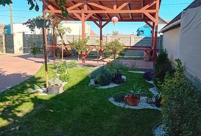 Casă cu 4 camere cu Teren 1350 Mp în Vărșand - 10