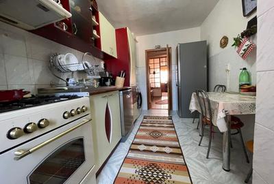 Apartament cu 4 camere decomandat în Păcurari - 3
