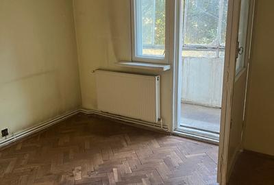 Apartament cu 4 camere decomandat în 1 Mai - 4