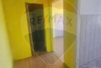 Apartament cu 2 camere decomandat în Central - 9