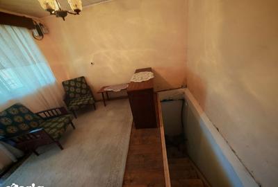 Casă cu 7 camere cu Teren 3233 Mp în Dârmănești - 1