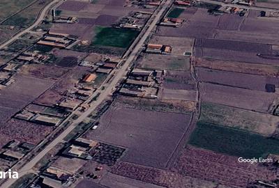 Teren de 1430 mp, în Central