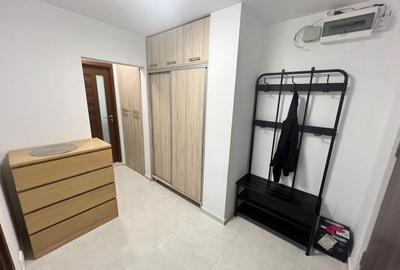 Apartament cu 2 camere decomandat în Militari