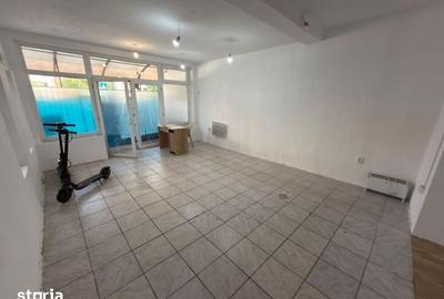 Spațiu comercial, de 50 mp, în 1 Mai
