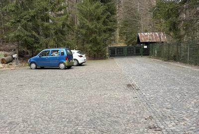 Teren de 835 mp, în Central - 2