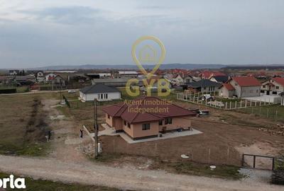 Casă cu 4 camere cu Teren 686 Mp în Oșorhei - 11