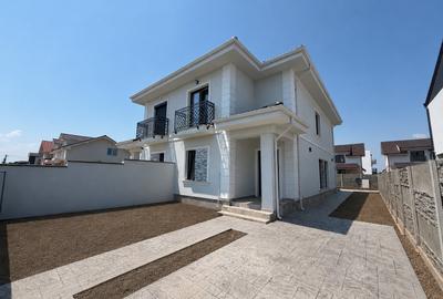 Duplex cu 4 camere cu Canalizare în Moșnița Nouă - 1