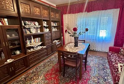 Casă cu 4 camere cu Teren 688 Mp în Câlnic