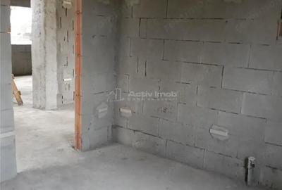 Casă cu 3 camere cu Teren 365 Mp în Mihăilești - 2