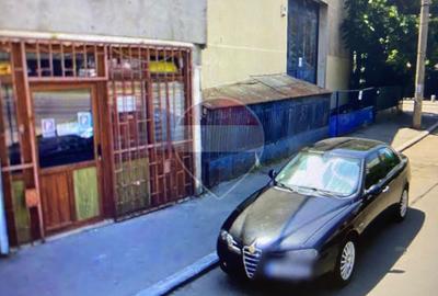 Spațiu comercial, de 67 mp, în Apărătorii Patriei