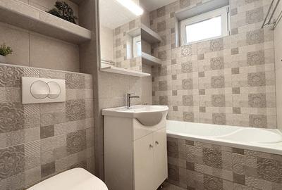 Apartament cu 2 camere decomandat în Km 4 - 5