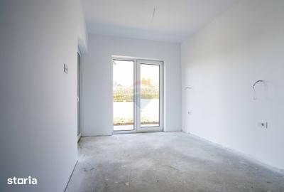 Casă cu 4 camere cu Teren 602 Mp în Oncea