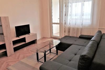 Apartament cu 2 camere semidecomandat în Girocului