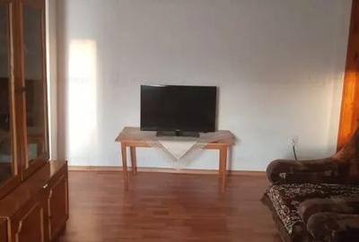 Apartament cu 2 camere semidecomandat în Apollo