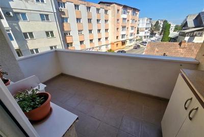 Apartament cu 2 camere decomandat, mobilat în Burdujeni - 11