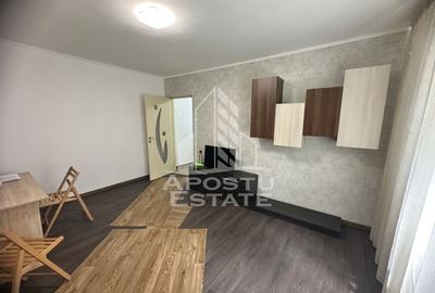 Apartament cu 2 camere semidecomandat, mobilat în Girocului